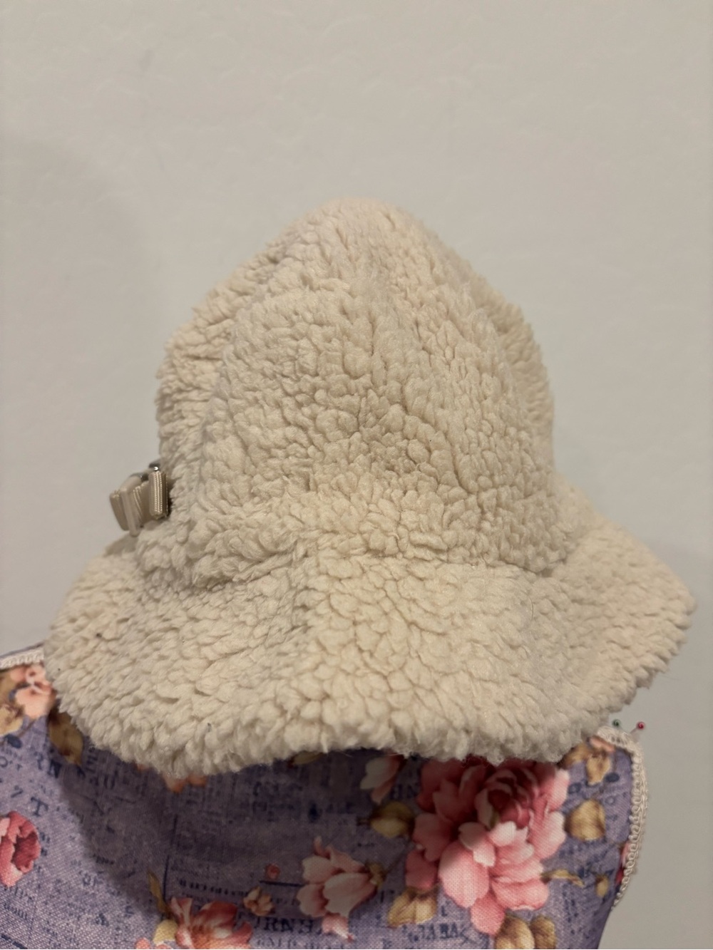 lululemon athletica Cream Sherpa Bucket Hat